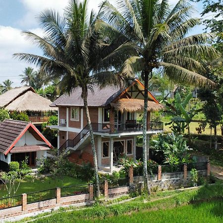 Novia Guest House Lombok-Tetebatu Exterior photo